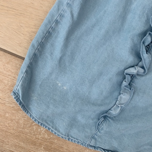 Arizona Jean Chambray Tank Top - Picture 2 of 4